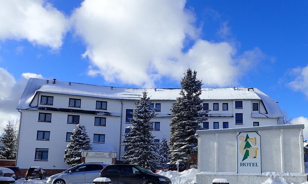 Hotel Zum Gruendle オーバーホーフ エクステリア 写真